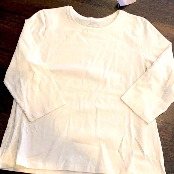 Chico’s tee - Picture 1 of 3